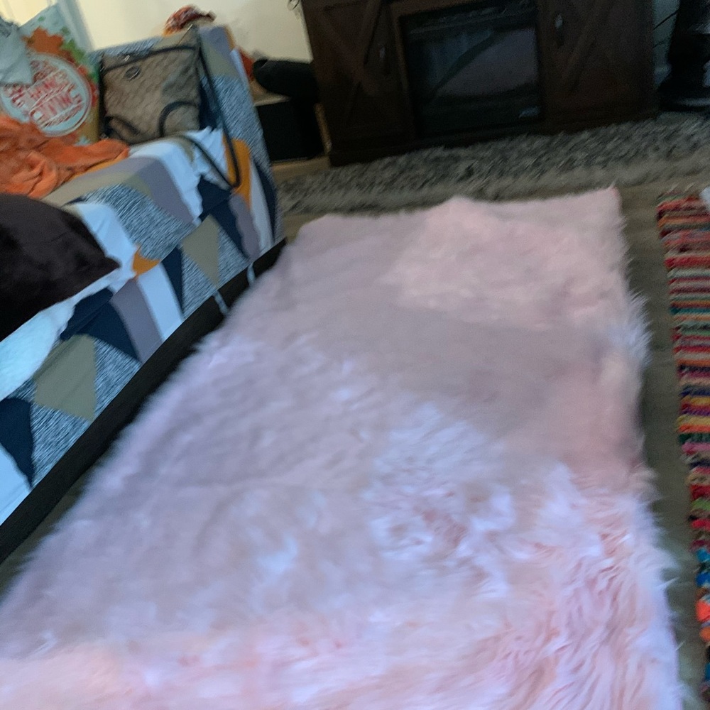 Rug- Faux Fur